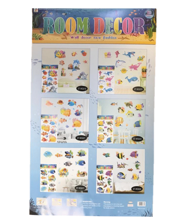 Room Decor 3D Effect Wall Stickers 60 x 35 cm Fish Sea Life Aquarium Design Assorted Designs and Colours 7129 (Parcel Rate) - Image 2